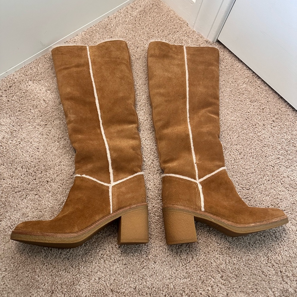 UGG Tan Heeled Boots with Suede Finish - Picture 9 of 11